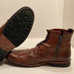 Timberland Zippered  Leather Boot